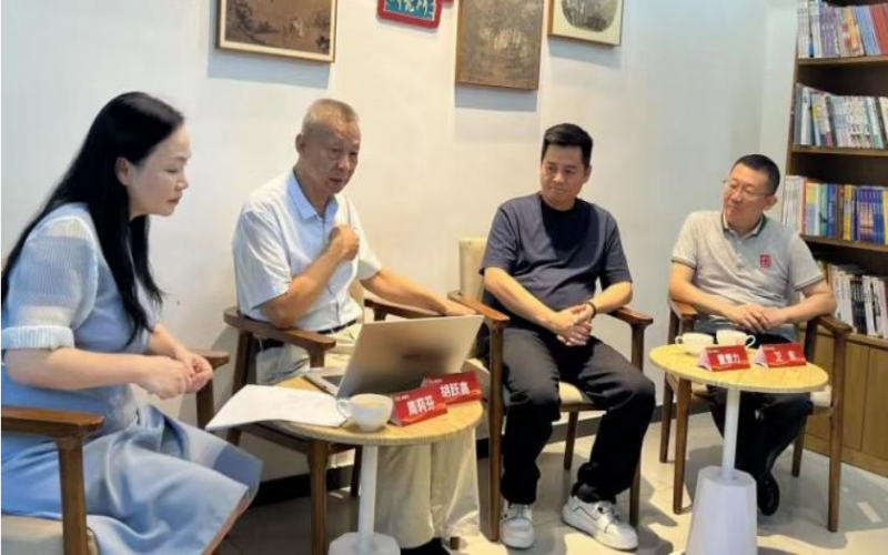 榮程新智研究院發(fā)起榮羲書院研討會，聚焦鄉(xiāng)村振興的工匠力量