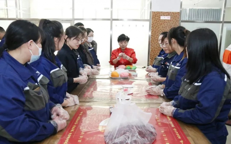 巧手捏面塑 指尖傳非遺！榮程鋼鐵這場活動超有趣